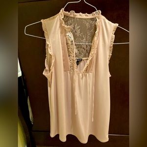 Express pale pink xs lace tank
